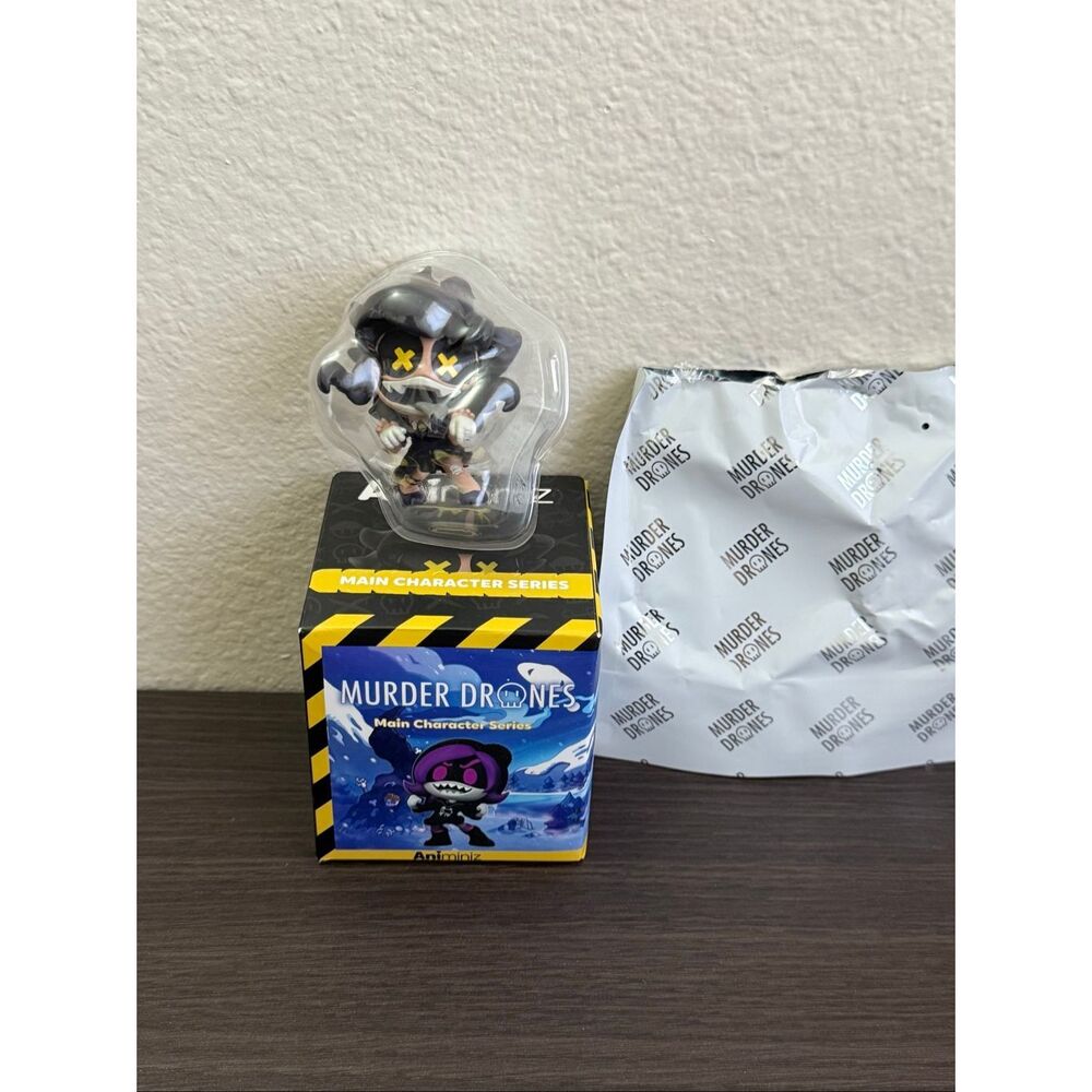 Glitch Murder Drones Animiniz Main Character Series Figure - Cyn